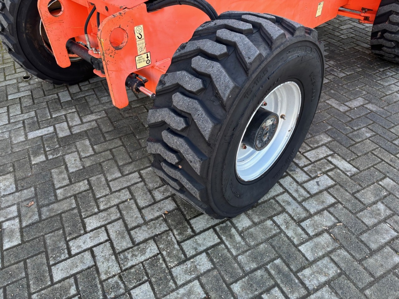 Sold - Telescopic Boom Lift - View 2